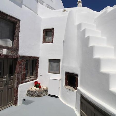 Astrea Suites "Ostria Cave Villa-Outdoor Jacuzzi" 이아 외부 사진